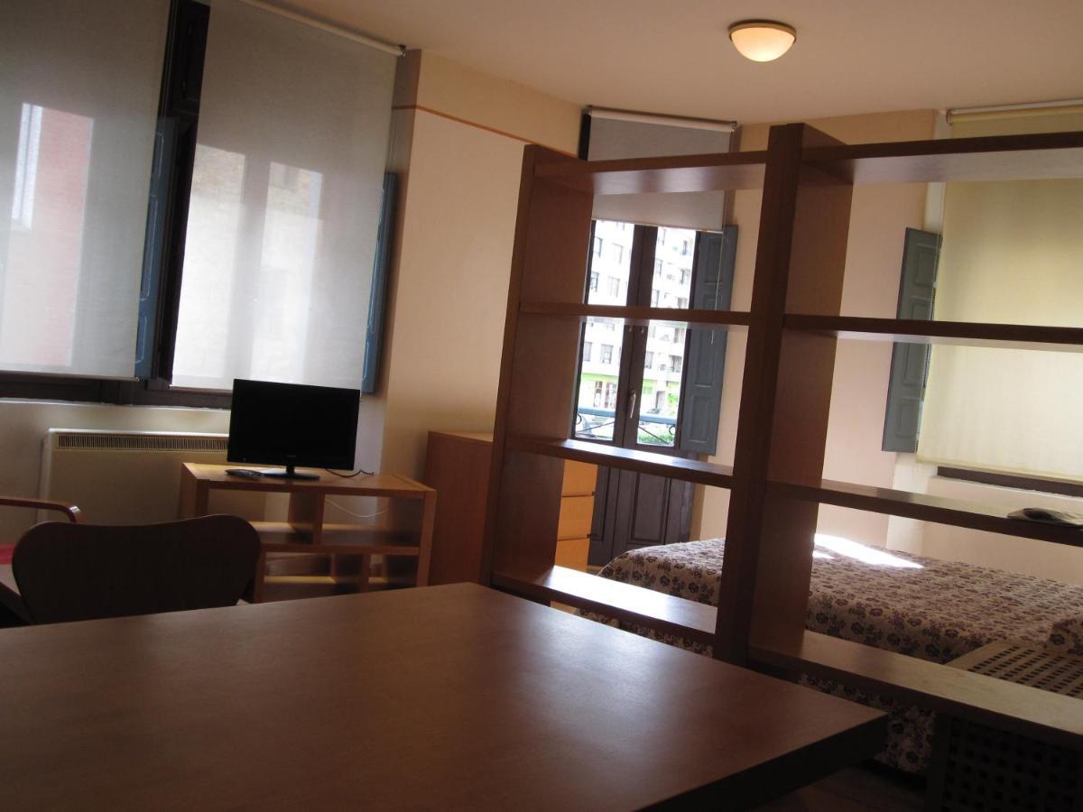 קנגס דל נרסאה Apartamentos Legazpi מראה חיצוני תמונה
